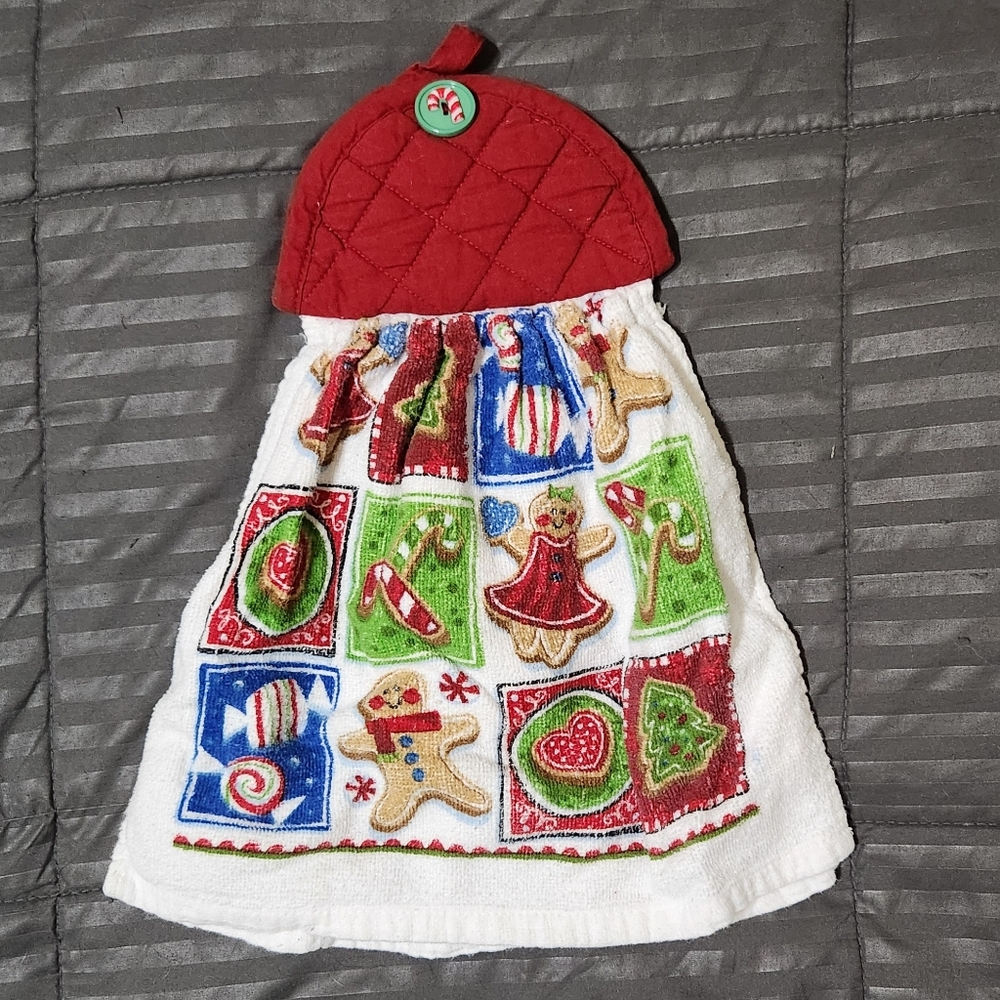Hanging Kitchen Towel with Pot holder